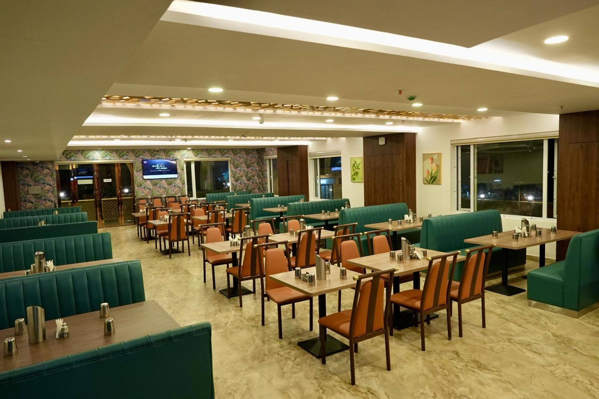Le Royale Palace Karaikal Dış mekan fotoğraf