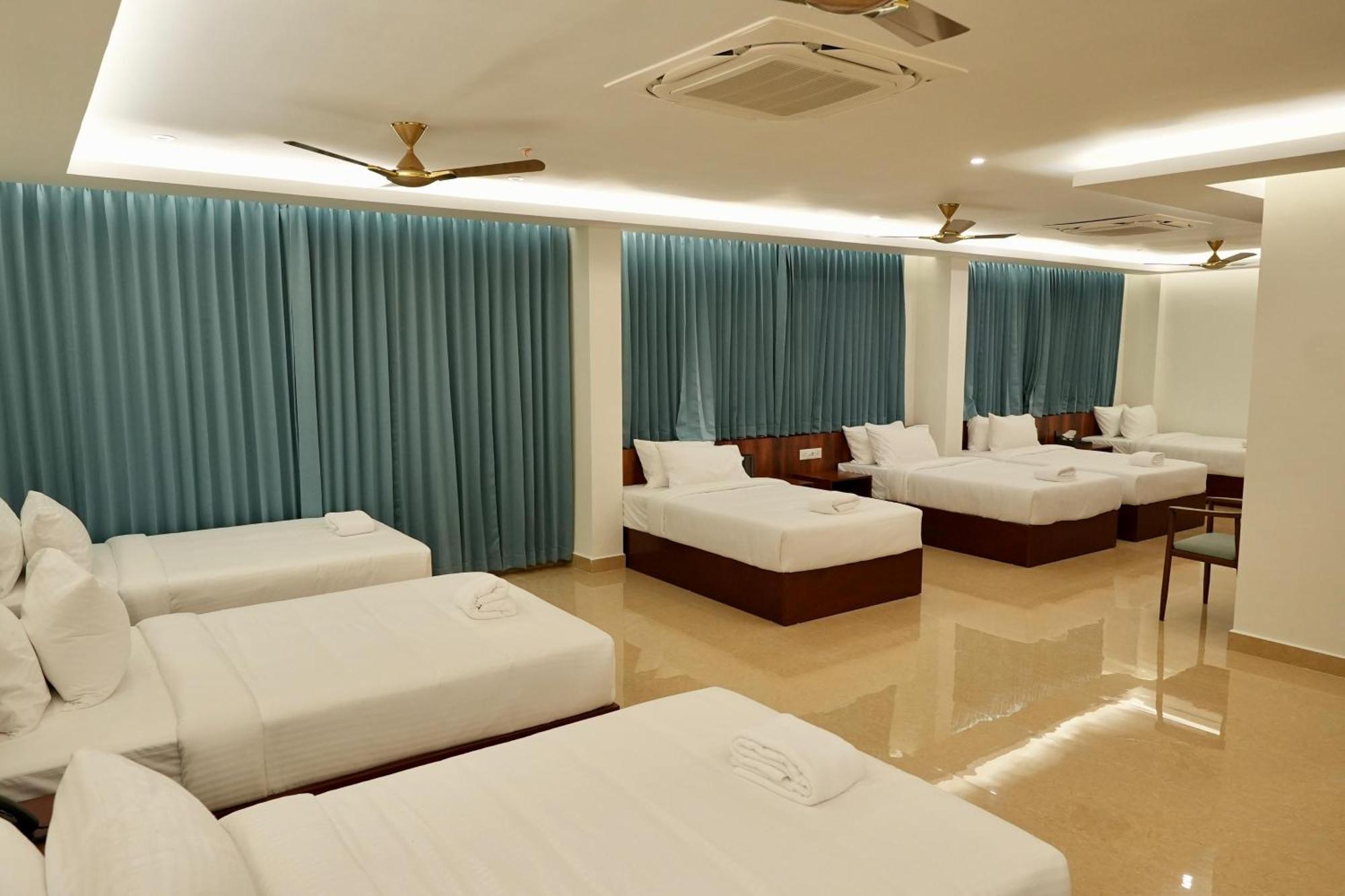 Le Royale Palace Karaikal Dış mekan fotoğraf